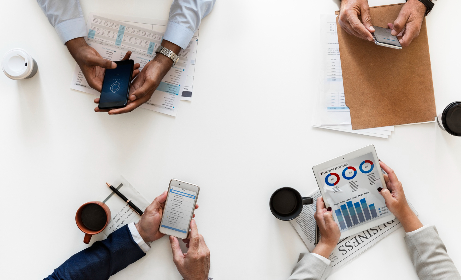 Business-people-using-digital-devices-isolated-white-background