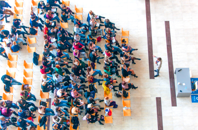 Top-view-of-meeting-room-blur-background-business-meeting-conference-team-learning-concept