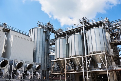 Silos-agricolas-exterior-do-edificio